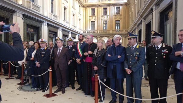 Nuovo comandante alla Capitaneria di Porto di Messina | Cosa significa per il futuro della navigazione?