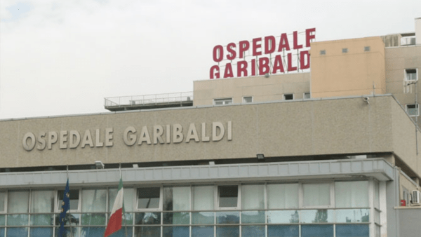 Giallo all’ospedale: neonata muore subito dopo il parto, genitori denunciano il Garibaldi