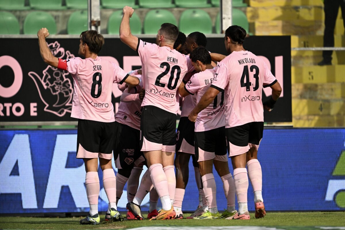 Palermo FC in campo con una formazione sorprendente | Scopri perché tutti ne stanno parlando!