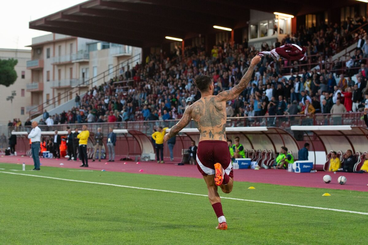 Trapani risorge con un colpo di scena | Perché il derby contro il Catania potrebbe cambiare tutto!