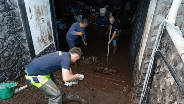 Volontari e Protezione Civili uniti nell’emergenza maltempo nel Catanese